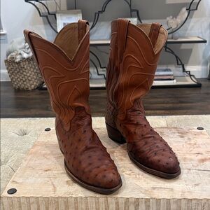 Tecovas Men’s 10.5 D Pecan Tan Ostrich Leather Western‎ Boots